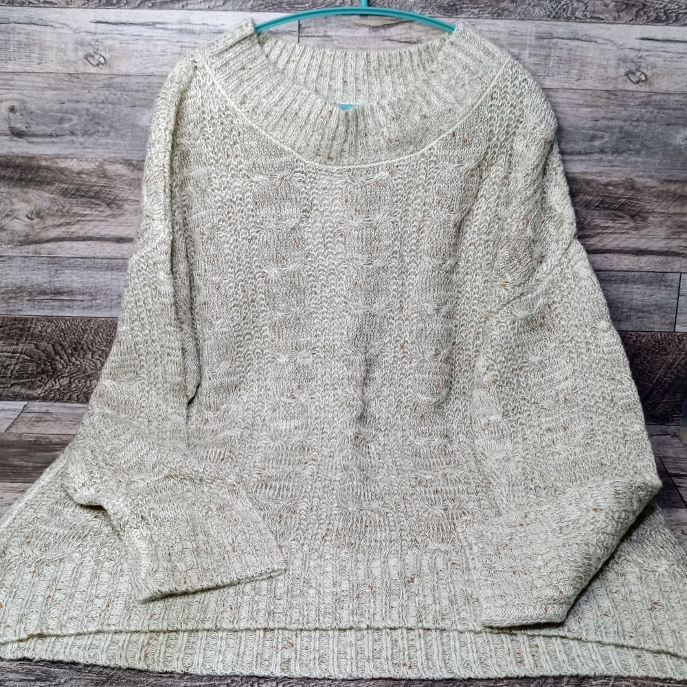 💖 **Brand New with Tags - Cream Sweater by Like Love (Size Large)** 💖